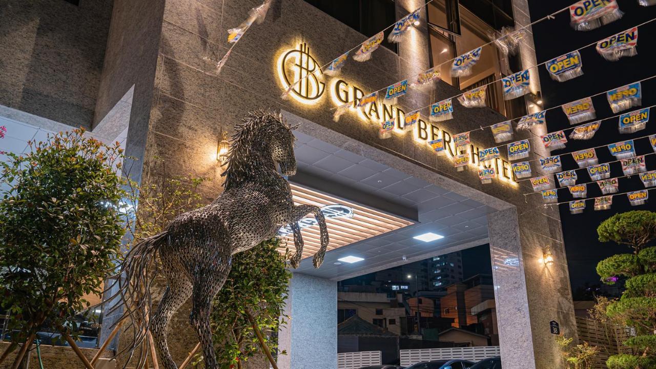Grandbern Hotel Busan Exterior foto